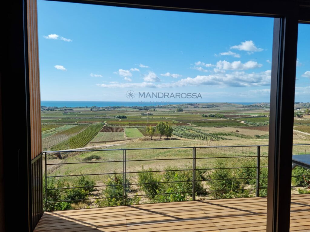 mandrarossa views